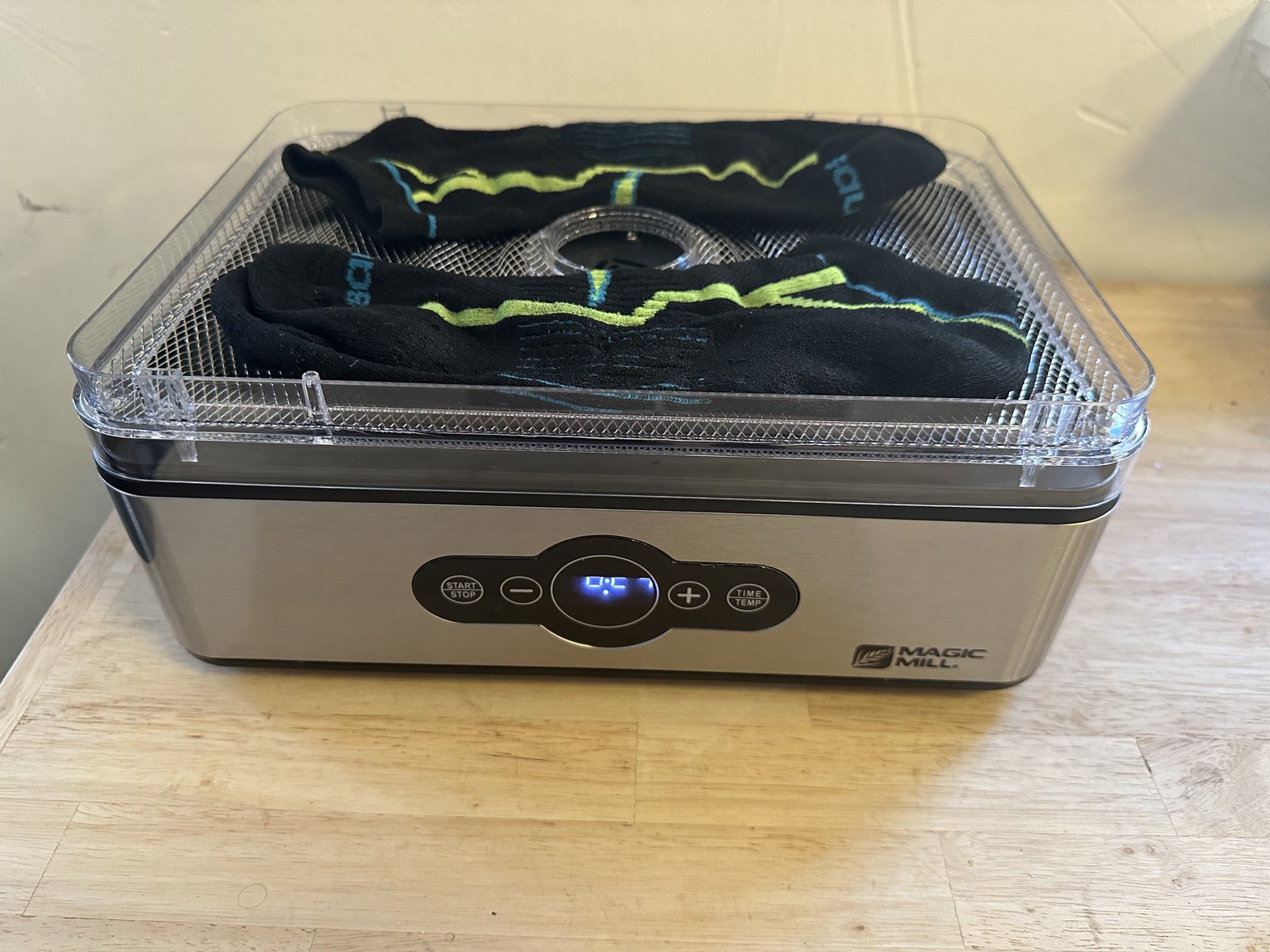 Heated Pads, Hangers and Racks